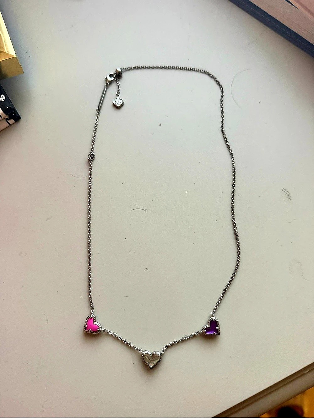 Kendra Scott Ari Heart Silver Three-Stone Strand Necklace Heart Pendant Necklace